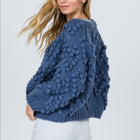 Sweaters - BEAUTIFUL Blue Popcorn Sweater